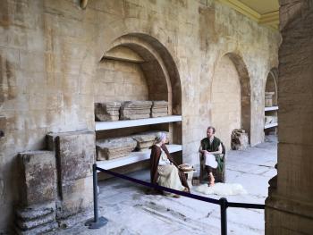 Łaźnie rzymskie w Bath - stroje z epoki